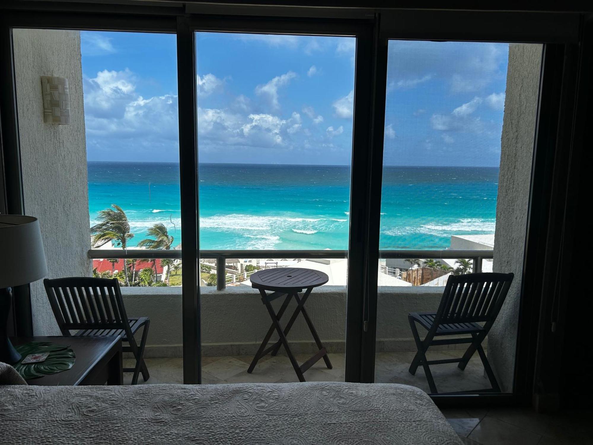Solymar Condos On The Beach Cancun Room photo